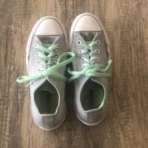 Grey and mint green converse. Short.